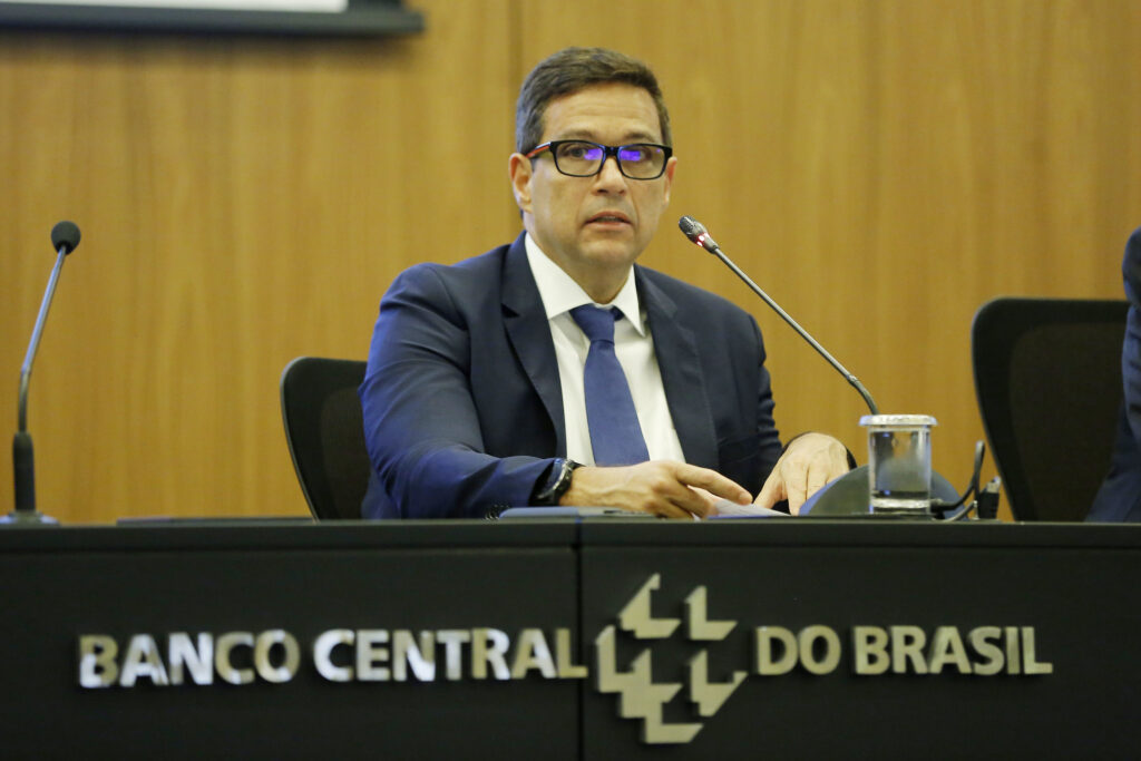 BC Eleva Taxa: Entenda a Decisão do Copom e Seus Impactos no Mercado